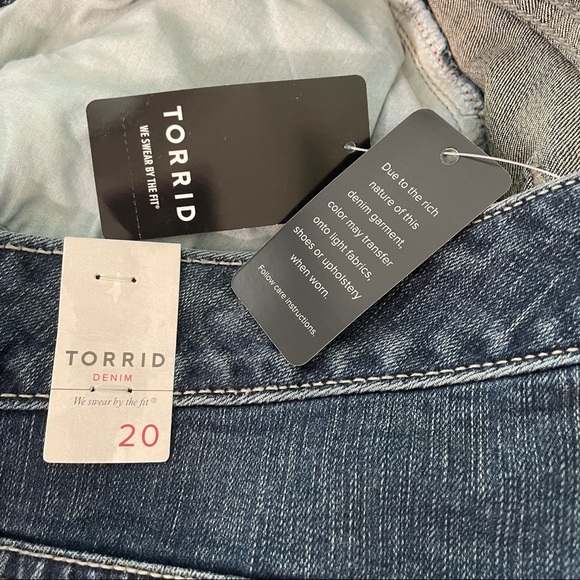 NWT torrid 5” inseam denim shorts size 20 - Picture 6 of 6